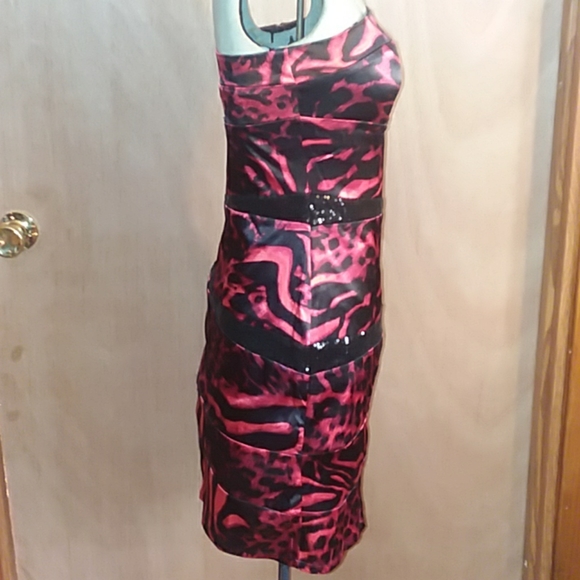 🎈Strapless Party Dress 🔥 - Picture 2 of 8